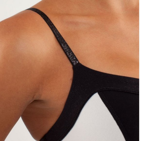 Lululemon Elongate Tank Black Polar Cream 4 - Picture 4 of 16